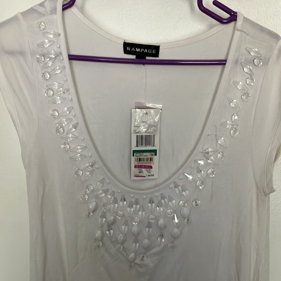 NWT Rampage Shoet Sleeve White top Size L - Picture 2 of 5